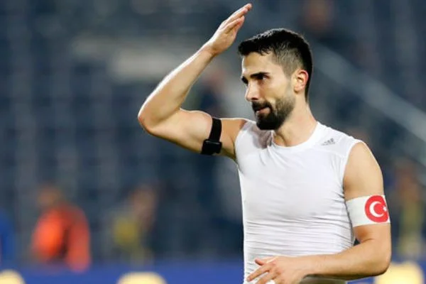 'Camiamıza hak ettikleri futbolu izlettiremedik'