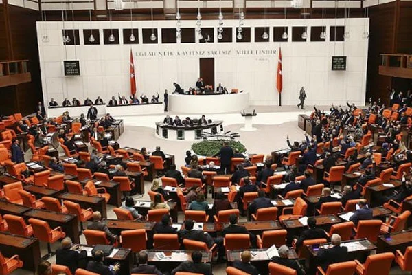 Çevre yasasında değişiklik teklifi kabul edildi