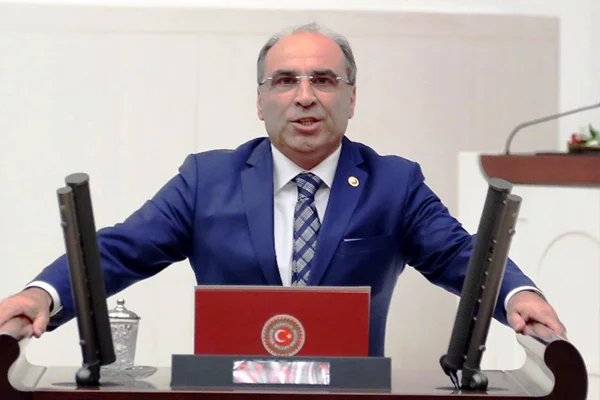 CHP'li milletvekili hayatını kaybetti