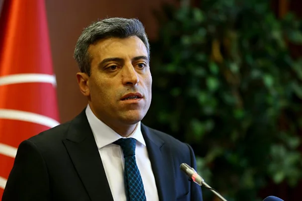 CHP'li Yılmaz: Ezan Türkçe okutulsun