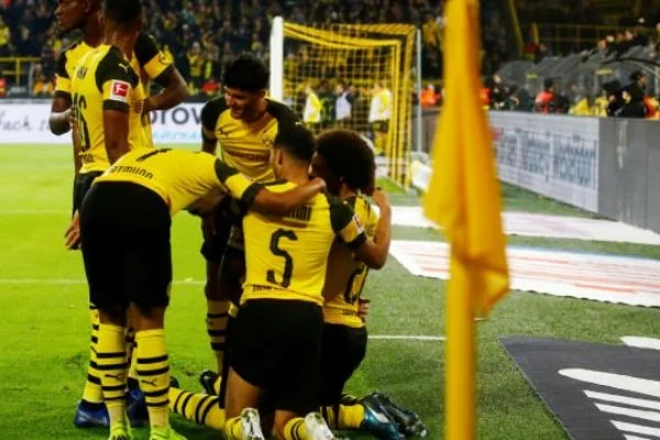 Dortmund Bayern'i yıktı geçti