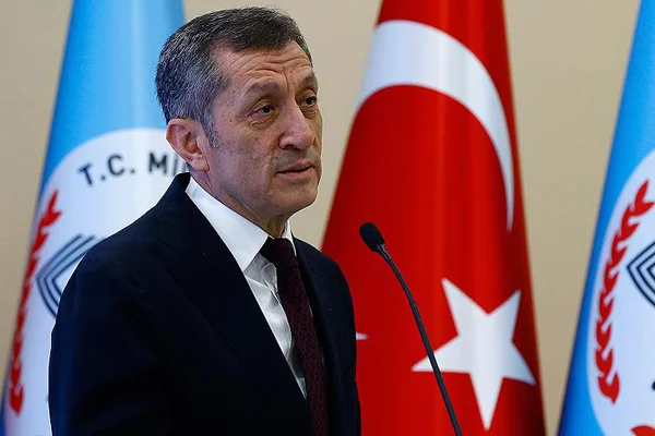 'Eğitim bir grup hizip ya da parti ödevi değil'