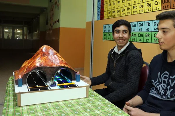 'Enerji Dostu Tünel' tasarruf için lamba yakacak