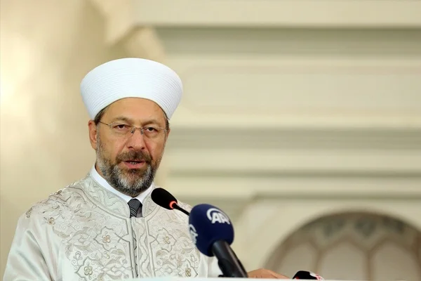 Erbaş: Kadına yönelik şiddet büyük bir insanlık suçudur