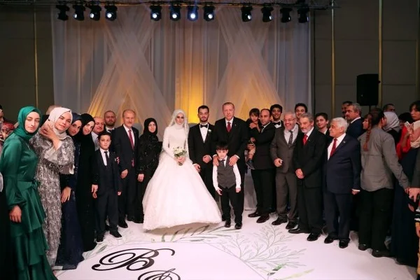 Erdoğan nikah şahitliği yaptı