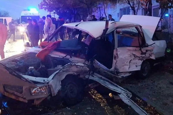 Eskişehir'de trafik kazası: 2 ölü, 5 yaralı