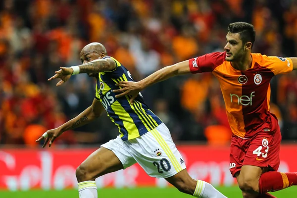 Ezeli rakiplerin maçında kazanan olmadı