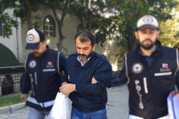 FETÖ'nün 'Samsun bölge avukatlar imamı' tutuklandı