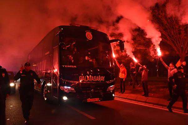 Galatasaray kafilesi Kayseri'de