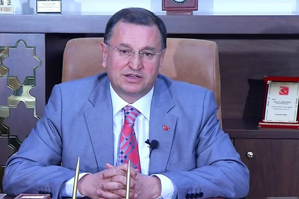 Hatay Büyükşehir Belediye Başkanı Lütfü Savaş: Suriyelilerin kalıcı olmasını istemiyorum