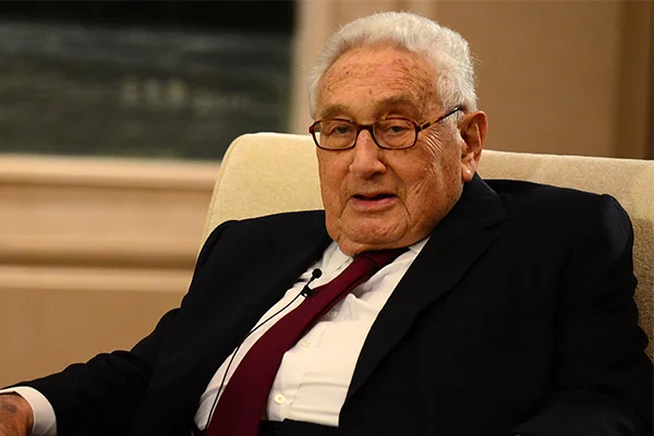 Henry Kissinger: Çin ve Amerika çatışmayı önlemek için kırmızı çizgilerini çeksin