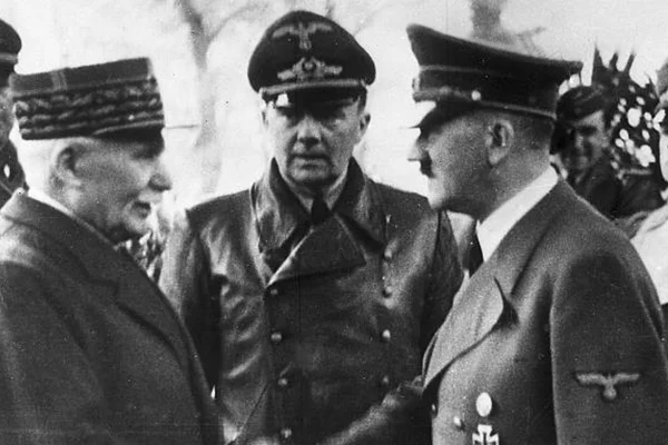 Hitler ile işbirliği yapan Fransız General Petain kahraman mı şeytan mı?