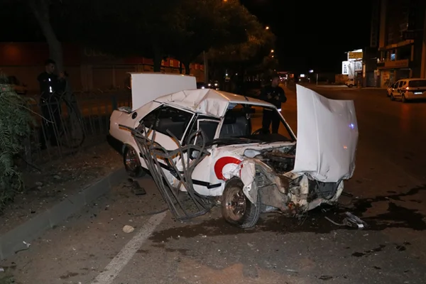 Hurdaya dönen araçtan sağ çıktı!