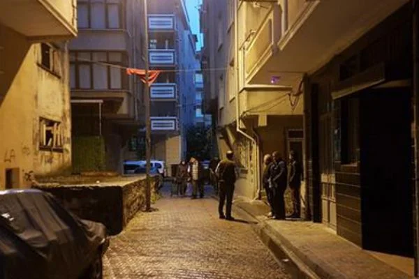 İstanbul' da 6 katlı bina boşaltıldı!