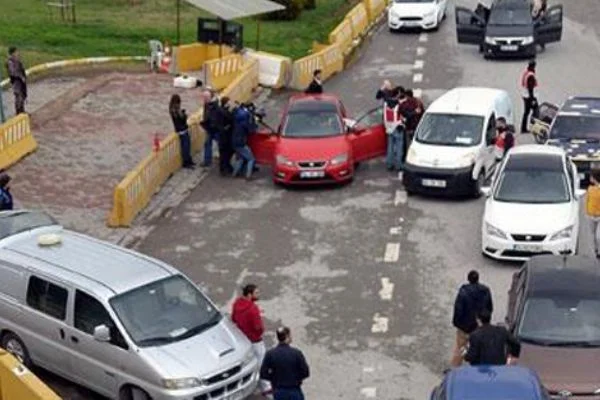 İstanbul'da 'Kurt Kapanı 27' uygulaması