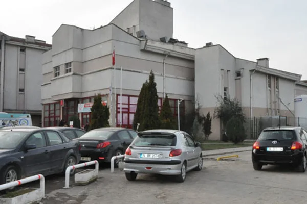 Kadınların soyunma odasına kamera koyan sapık tutuklandı