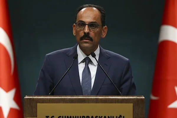 Kalın'dan Türkçe ezan açıklaması: Birileri tek parti özlemi içinde
