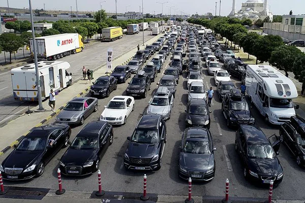 Kapıkule'de araç kuyruğuna son verecek eylem planı hazır