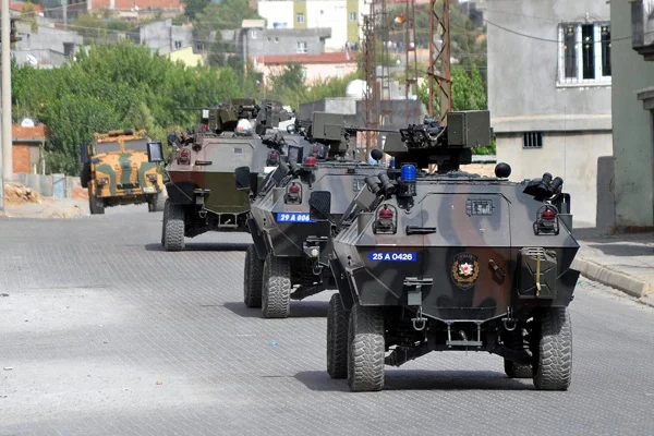Lice'de sokağa çıkma yasağı kaldırıldı