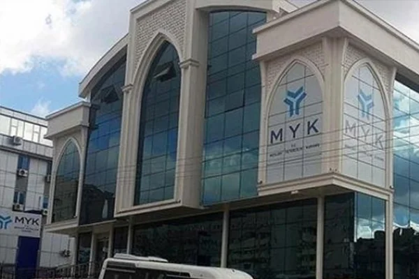 Mesleki Yeterlilik Belgesi hangi mesleklerde zorunlu hale geldi?