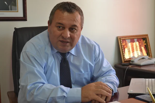 MHP'li Enginyurt: Kırılan telefon iPhone değil, demoydu