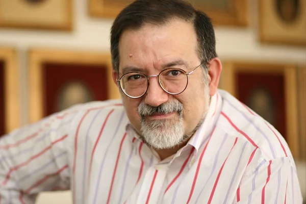 Murat Bardakçı o belgeleri ilk defa yayınladı: Tek parti döneminde mum yakmak bile yasaktı