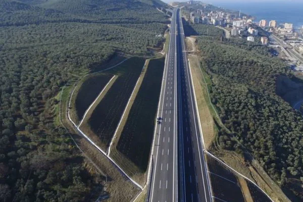 Otoyollarda hız sınırı yükseliyor