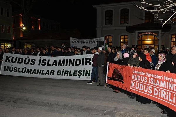 Sakarya'da İsrail'e protesto