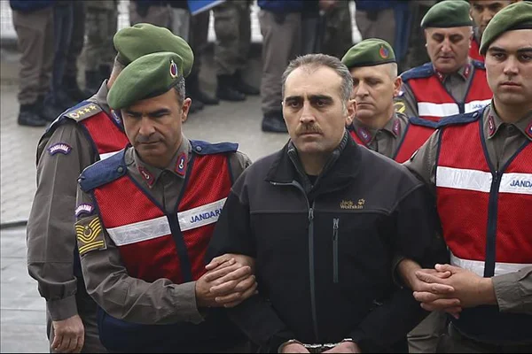 TEM Başkanını vuran albaydan halka ateş edilmesi talimatı