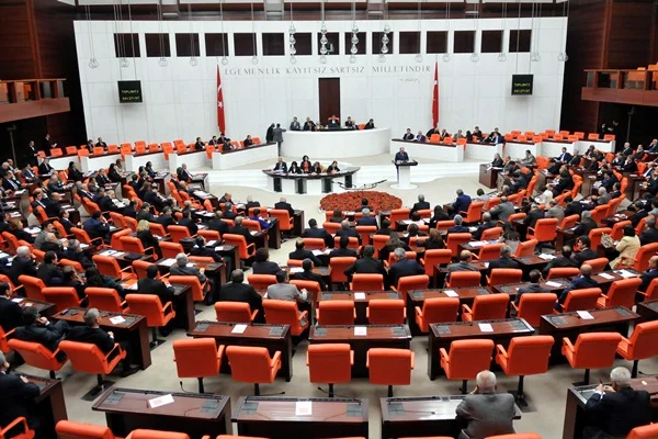 TESK ve TOBB için kanun teklifi kabul edildi