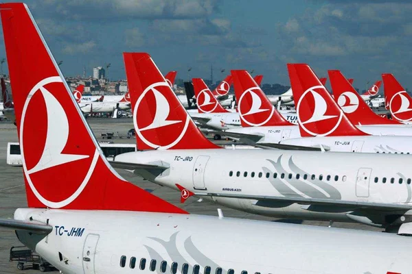 THY 2600 kabin memuru ve pilot alacak