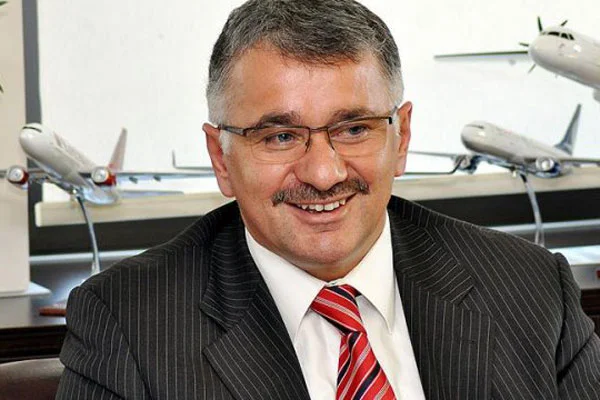 THY'den işitme engellilere görüntülü çağrı merkezi hizmeti