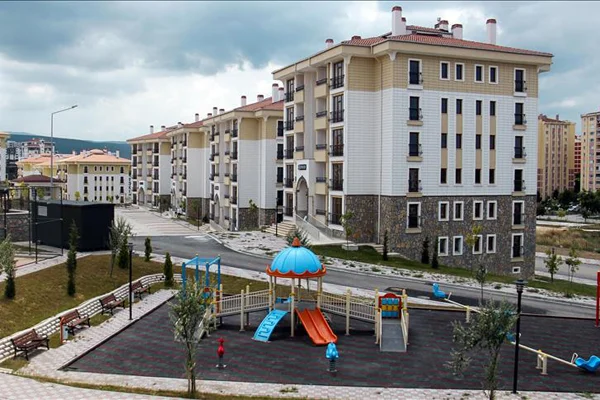TOKİ'den müteahhitlere nakit imkanı