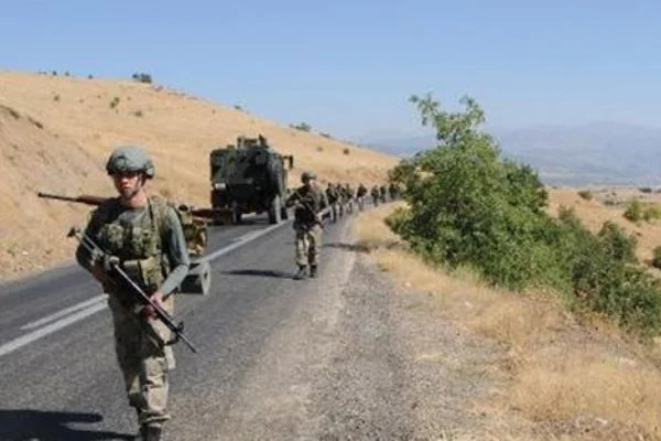 Tunceli'de terör operasyonu: 11 gözaltı