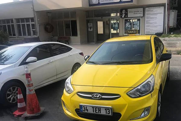 Turistin şikayetçi olduğu taksici gözaltına alındı