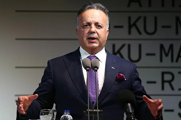 'Türkiye bu sene 170 milyar dolar ihracata gidiyor'