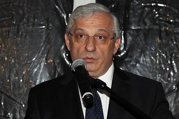 Türkiye'nin Paris Büyükelçisi: PYD/YPG en az DEAŞ kadar kanlı bir terör örgütü