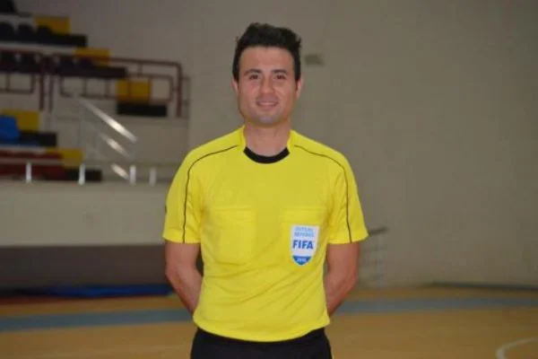 UEFA'dan futsal hakemi Kamil Çetin'e görev