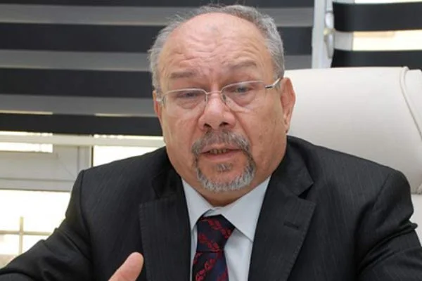 Ünlü doktor intihar etti!