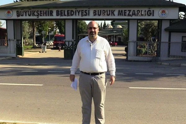 Yanlış cenazeyi defnettiler