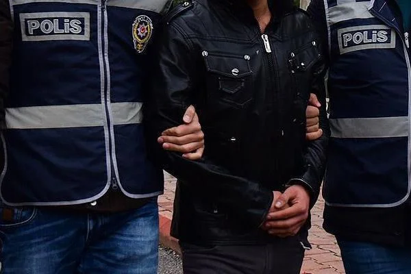 YPG mensubu 2 terörist İstanbul'da yakalandı