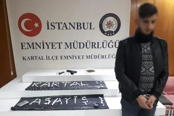 Zehir tacirine suçüstü operasyon