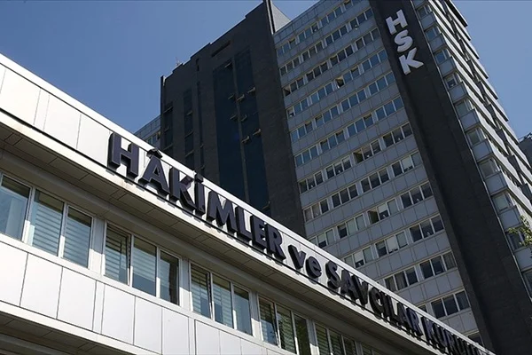 43 hakim ile savcının görev yeri değişti