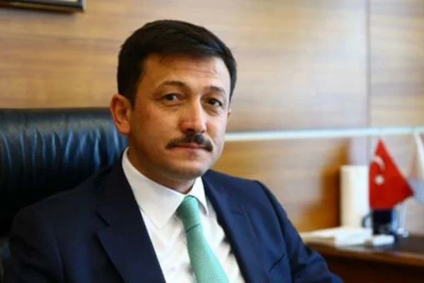 Aday adaylarına 'kamuoyu araştırması' uyarısı