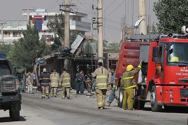 Afganistan'da hükümet binasına saldırı: Ölü ve yaralılar var