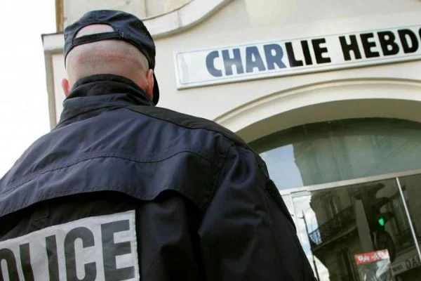 Afrika'da yakalanan Charlie Hebdo zanlısı Fransa'ya iade edilecek