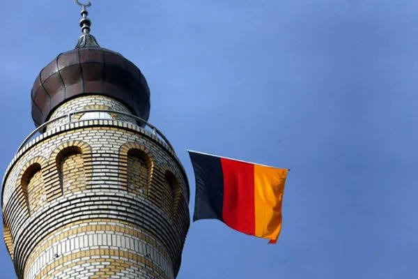 Almanya'da 'cami vergisi' tartışması