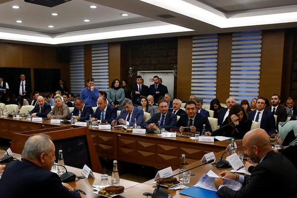 Asgari ücret için gözler yarınki toplantıda