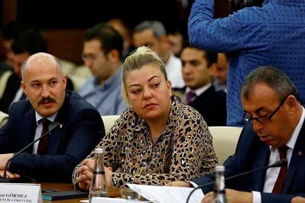Asgari ücret toplantısına katılan işçi Gülden Görmez kimdir?