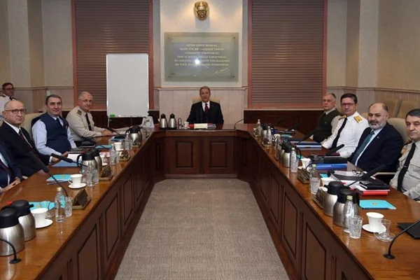 Askerlik süresi hakkında kritik toplantı